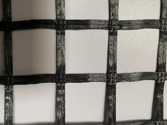 Polyester geogrid 40/40 kN/m 25x25 mm roll 1.9x50 m (95 m²)